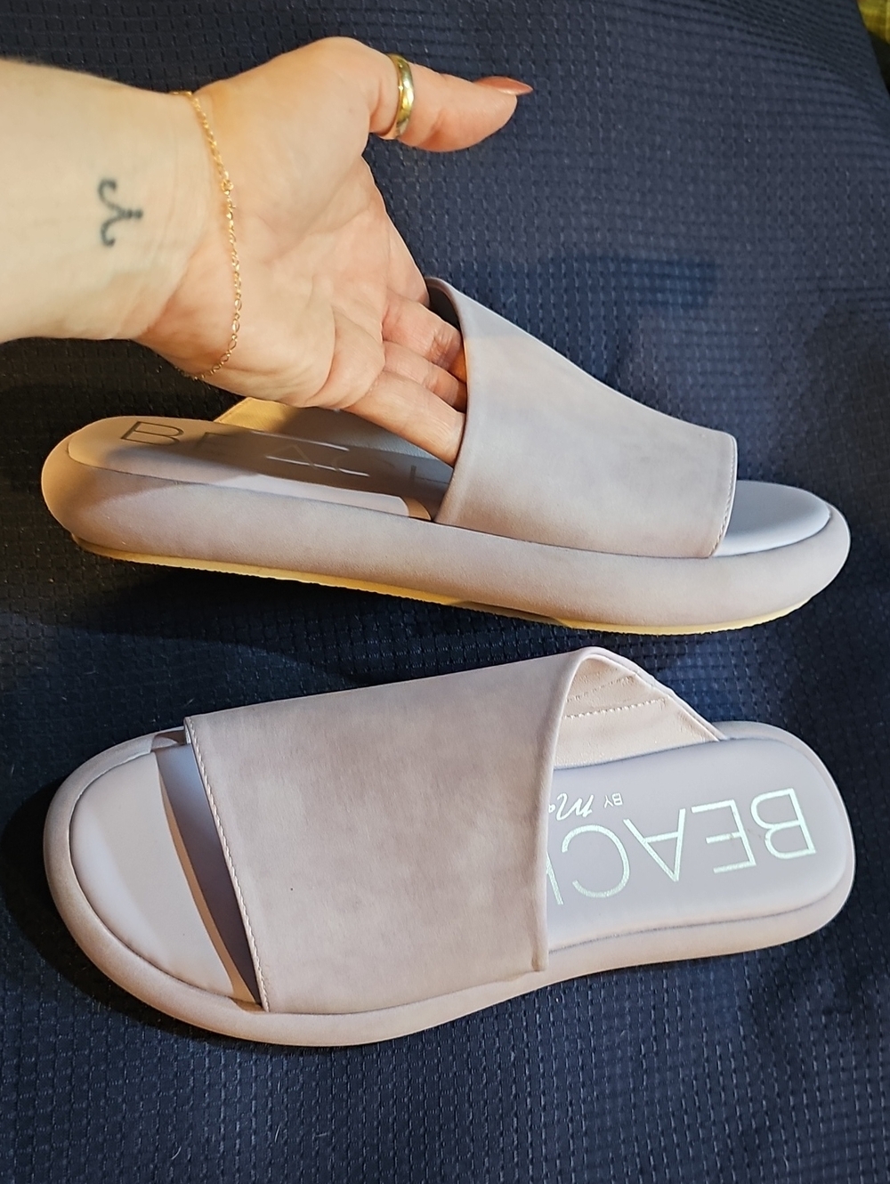 Lilac Slip On Sandals Size 9
